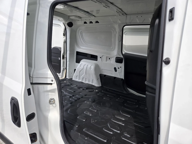 Opel Combo 1.6CDTI-105кс= 6СКОРОСТИ= МАХI= КЛИМАТИК - автомобили, коли, обяви за нови и употребявани 9