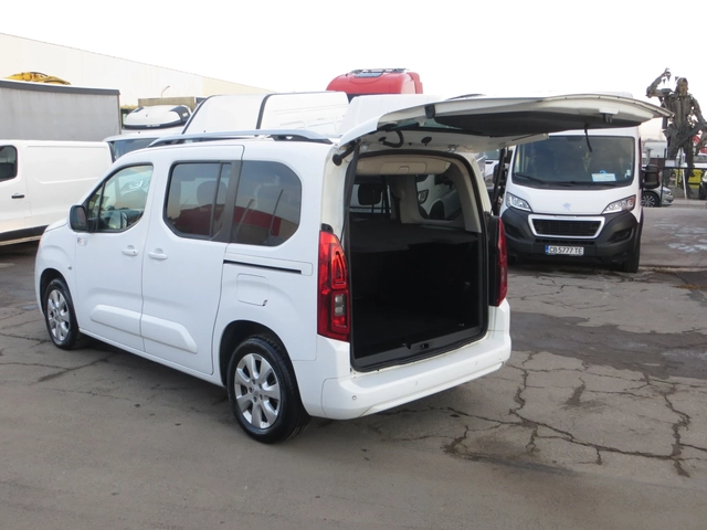 Opel Combo LIFE ПЪТНИЧЕСКИ 5+ 1 МЕСТА - автомобили, коли, обяви за нови и употребявани 13