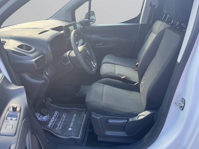 Opel COMBO L2H1 - автомобили, коли, обяви за нови и употребявани 8
