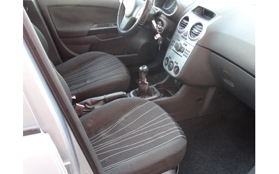 Opel Corsa 1.2i - автомобили, коли, обяви за нови и употребявани 8