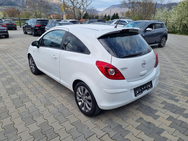 Opel Corsa 1.2i-ГАЗОВ ИНЖЕКЦИОН= ОБСЛУЖЕНА= 2010г. 111 OPEL - автомобили, коли, обяви за нови и употребявани 3