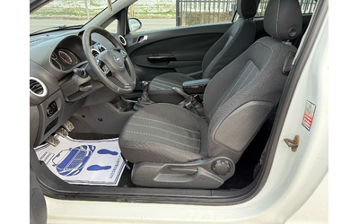 Opel Corsa 1.7 Дизел, Navi, Панорама, 131 к.с., ТОП - автомобили, коли, обяви за нови и употребявани 8