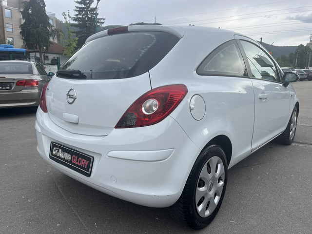 Opel Corsa 1.3 GAS/BENZ - автомобили, коли, обяви за нови и употребявани 3