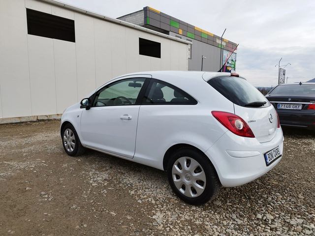 Opel Corsa 1.2-BENZIN/GAZ - автомобили, коли, обяви за нови и употребявани 2