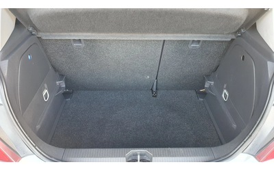 Opel Corsa 1.3 cdti 90к.с. - автомобили, коли, обяви за нови и употребявани 15