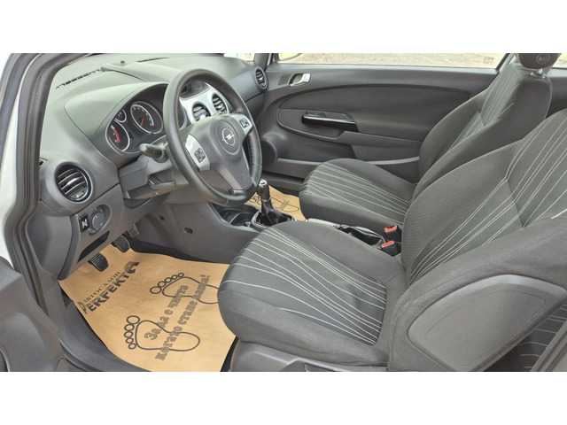 Opel Corsa 1.2 газ/бензин 80к.с. - автомобили, коли, обяви за нови и употребявани 11