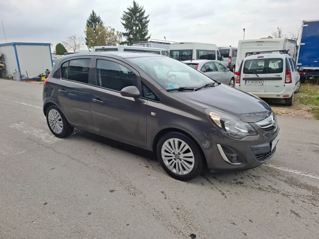 Opel Corsa 1.2Face Lift/Оригинална Газ - автомобили, коли, обяви за нови и употребявани 1
