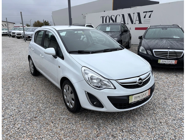 Opel Corsa 1.2i* ГАЗ * 86к.c* Лизинг - автомобили, коли, обяви за нови и употребявани 0