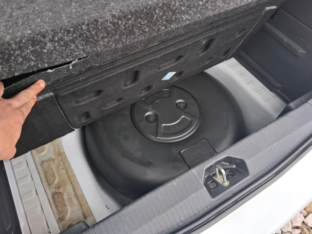 Opel Corsa Facelift + ГАЗ - автомобили, коли, обяви за нови и употребявани 15