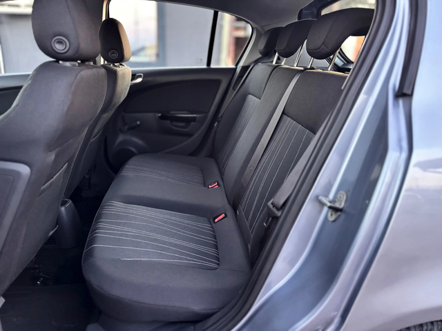 Opel Corsa - автомобили, коли, обяви за нови и употребявани 12