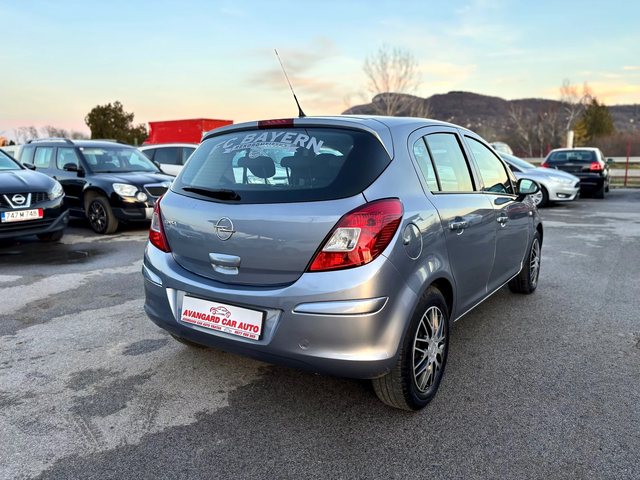 Opel Corsa - автомобили, коли, обяви за нови и употребявани 6