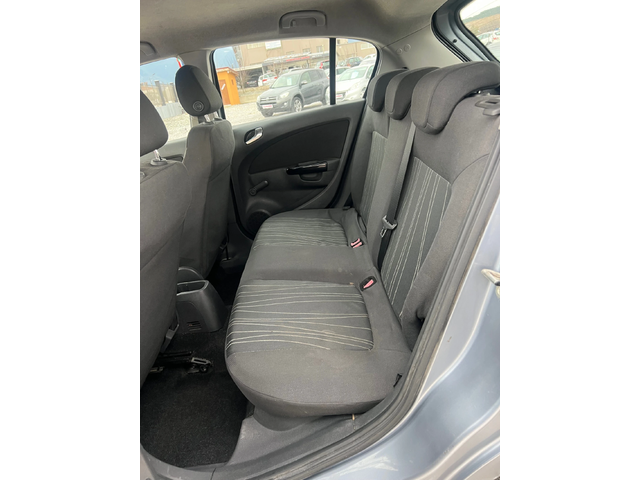 Opel Corsa 1.2i - автомобили, коли, обяви за нови и употребявани 11