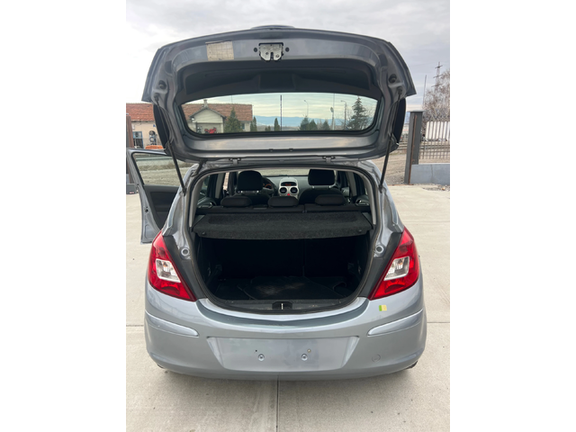 Opel Corsa 1.2i - автомобили, коли, обяви за нови и употребявани 5