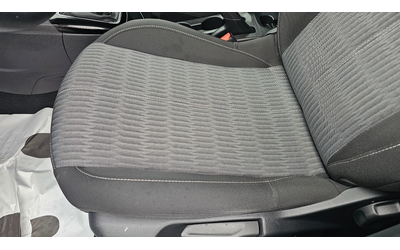 Opel Corsa Navi---TOPP - автомобили, коли, обяви за нови и употребявани 15