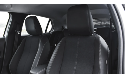 Opel Corsa e-Elegance 50 kWh - автомобили, коли, обяви за нови и употребявани 9