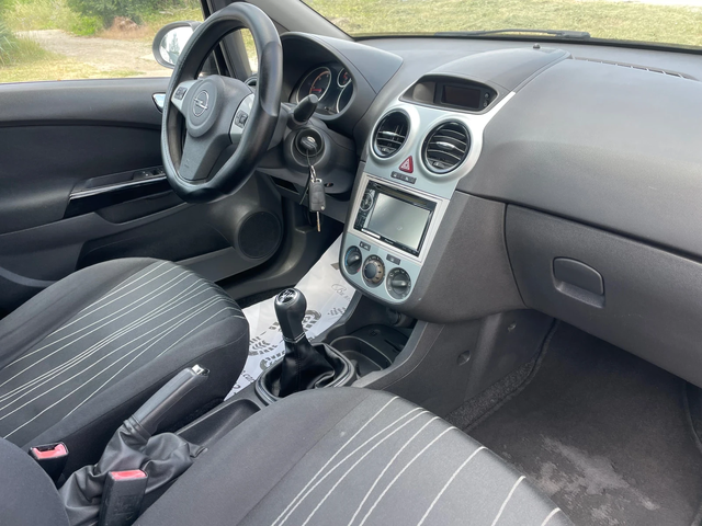 Opel Corsa 1.3CDTI-NAVI-ITALIA - автомобили, коли, обяви за нови и употребявани 4