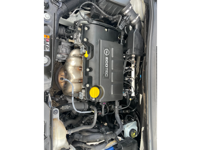 Opel Corsa 1.4i-GAS-FEIS-ITALIA - автомобили, коли, обяви за нови и употребявани 11