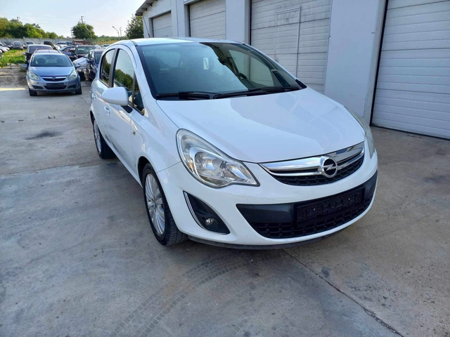 Opel Corsa 1.2i 85k.c* BRC* UNIKAT* - автомобили, коли, обяви за нови и употребявани 10