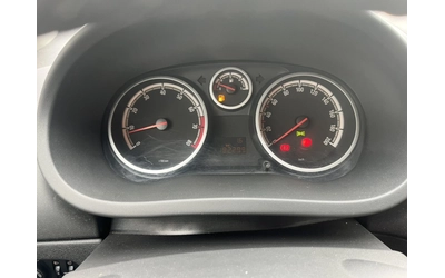 Opel Corsa 1.3 GAS/BENZ - автомобили, коли, обяви за нови и употребявани 13