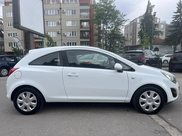 Opel Corsa 1.3 GAS/BENZ - автомобили, коли, обяви за нови и употребявани 6