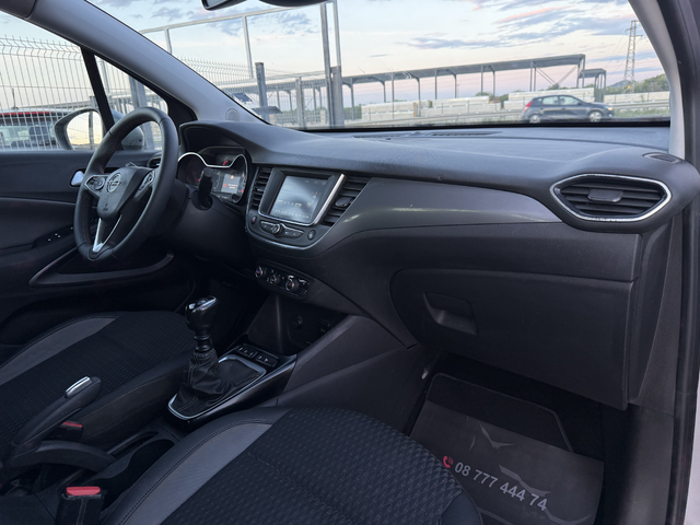 Opel Crossland X 1.2i* 2022г.* РЪЧКА* 109.000КМ* НОВА - автомобили, коли, обяви за нови и употребявани 11