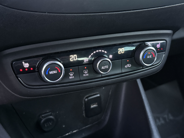 Opel Crossland X 1.2i* 2022г.* РЪЧКА* 109.000КМ* НОВА - автомобили, коли, обяви за нови и употребявани 13