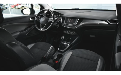 Opel Crossland X 1.2 Innovation - автомобили, коли, обяви за нови и употребявани 10