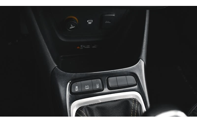 Opel Crossland X 1.2 Innovation - автомобили, коли, обяви за нови и употребявани 15