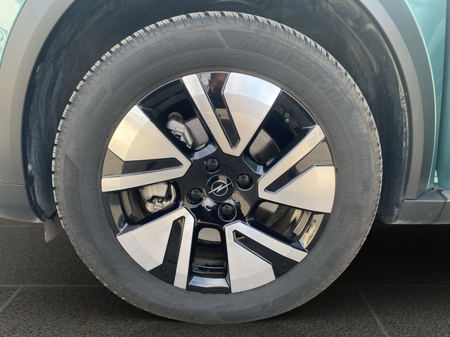 Opel Frontera  GS 48V Hybrid 110kW/145Hp - автомобили, коли, обяви за нови и употребявани 16