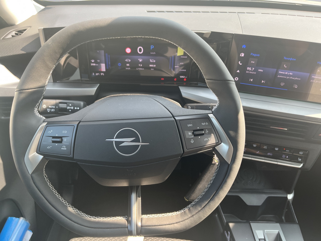 Opel Frontera GS Hybrid - автомобили, коли, обяви за нови и употребявани 12