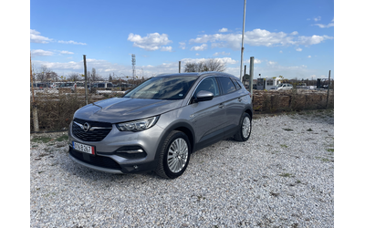 Opel Grandland, 2017 г., 193000 км, 120 к.с. - автомобили, коли, обяви за нови и употребявани 1