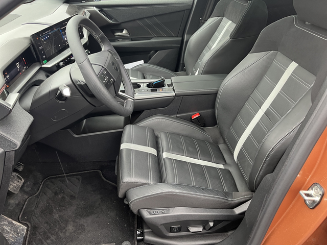 Opel Grandland GS - автомобили, коли, обяви за нови и употребявани 8