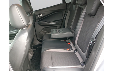 Opel GRANDLAND X 2.0D 180HP EAT8 E6 - автомобили, коли, обяви за нови и употребявани 8