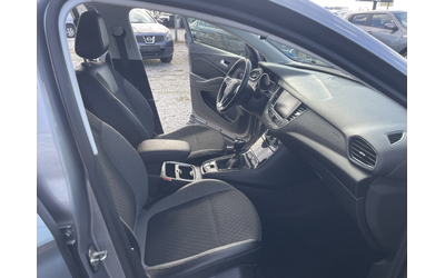 Opel Grandland X, 2017 г., 193000 км, 120 к.с. - автомобили, коли, обяви за нови и употребявани 10