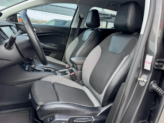 Opel Grandland X 1.6D-AUT-KEYLESS-BLIND SPOT-LANE ASSIST-CARPLAY - автомобили, коли, обяви за нови и употребявани 8