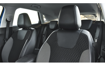 Opel Grandland X 1.6 Turbo Elegance Plug-in Hybrid4 4x4 Automatic - автомобили, коли, обяви за нови и употребявани 9