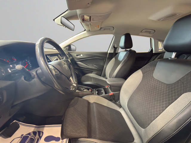 Opel GRANDLAND X Innovation 1.5D 130 EAT8 - автомобили, коли, обяви за нови и употребявани 9