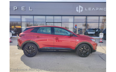 opel-grandland-x-suv-131k-s-benzin - 4