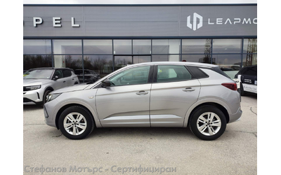 opel-grandland-x-suv-131k-s-benzin - 3