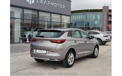 opel-grandland-x-suv-131k-s-benzin - 5
