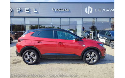 opel-grandland-x-suv-131k-s-benzin - 4