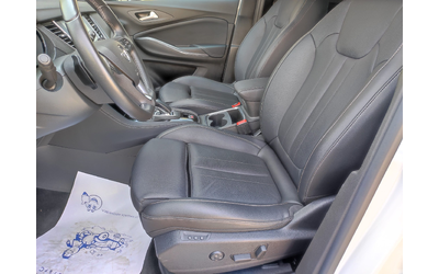 Opel Grandland X SUV 224к.с. Plug-In Hybrid - автомобили, коли, обяви за нови и употребявани 10