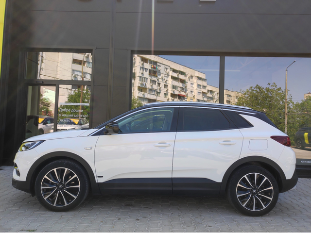 Opel Grandland X SUV 224к.с. Plug-In Hybrid - автомобили, коли, обяви за нови и употребявани 4