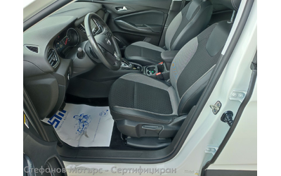 Opel Grandland X SUV 224к.с. Plug-In Hybrid - автомобили, коли, обяви за нови и употребявани 11