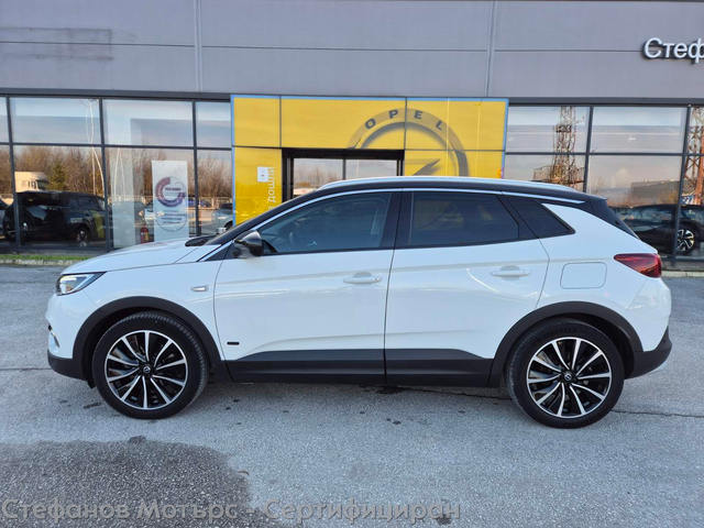 Opel Grandland X SUV 224к.с. Plug-In Hybrid - автомобили, коли, обяви за нови и употребявани 3