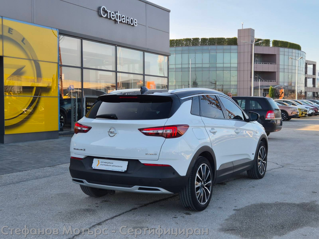 Opel Grandland X SUV 224к.с. Plug-In Hybrid - автомобили, коли, обяви за нови и употребявани 7