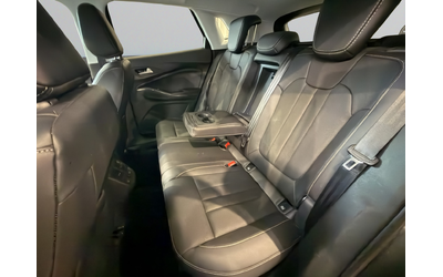 Opel GRANDLAND X Ultimate 1.2 Turbo 130 8AT - автомобили, коли, обяви за нови и употребявани 11