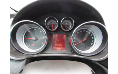 Opel Insignia 2.0CDTI EURO5A - автомобили, коли, обяви за нови и употребявани 12