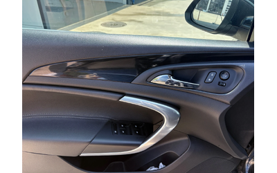 Opel Insignia 2.0 CDTI (163 кс) Ecotec Automatic - автомобили, коли, обяви за нови и употребявани 12