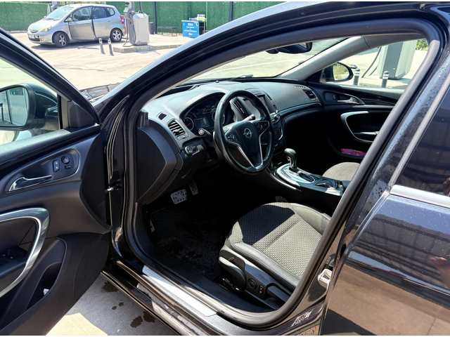 Opel Insignia 2.0 CDTI (163 кс) Ecotec Automatic - автомобили, коли, обяви за нови и употребявани 14